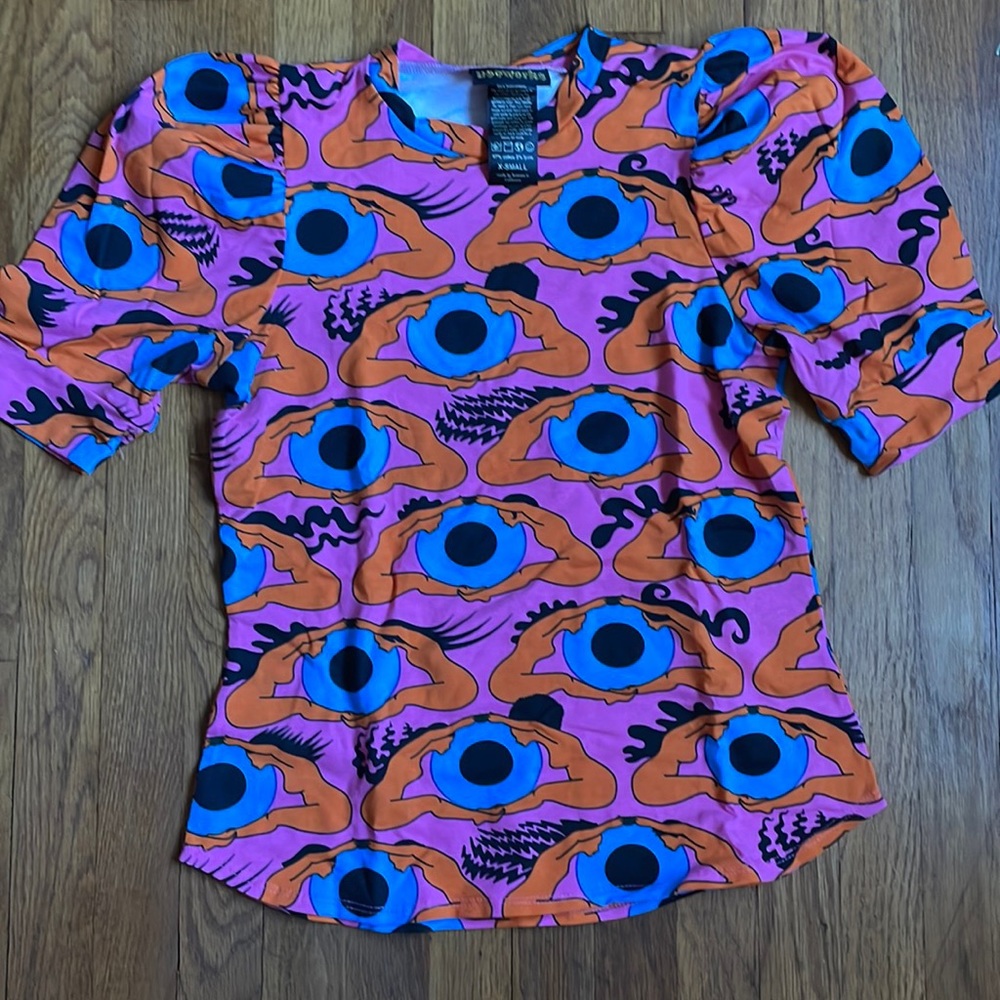 Nooworks Puffed Blouse in XS.